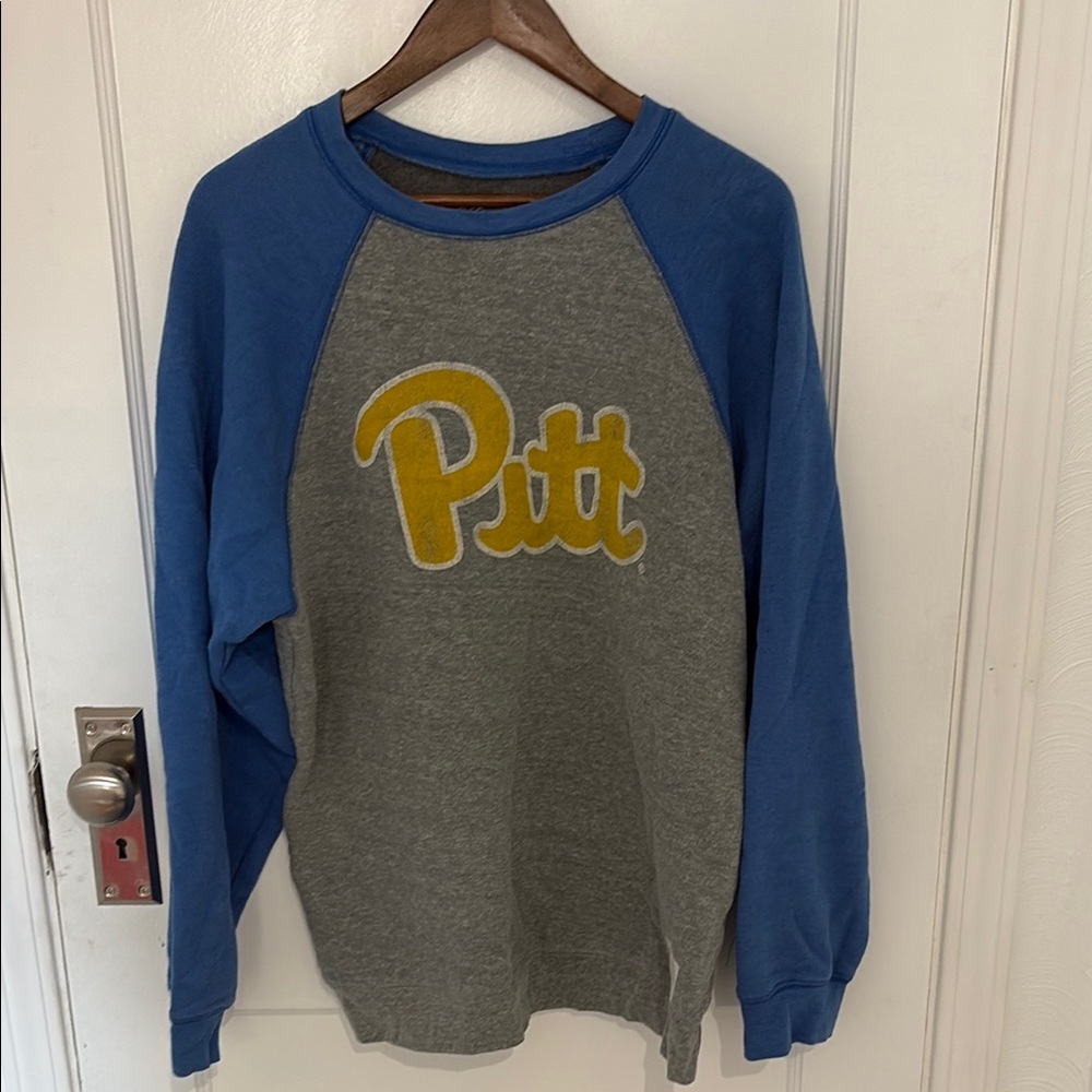 Blue and Gray Crewneck Sweater with Retro Design